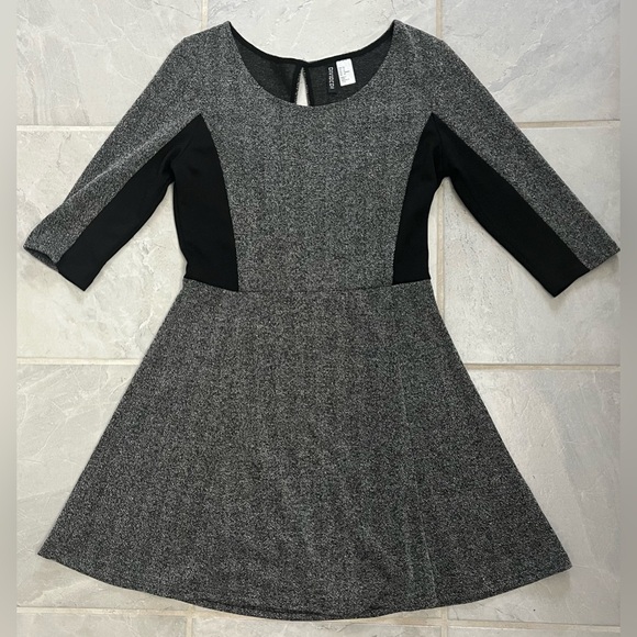H&M quarter length sleeve dress size 10. - Picture 1 of 12